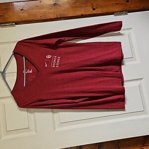 Nike long sleeve Sooners t shirt